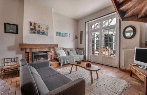 La Bernerie-en-Retz Ski Chalet | House for 6 in Bernerie , 270m from the beach