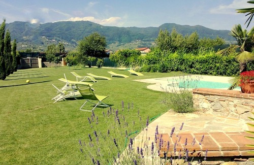 Capannori House | House for 8 People with private pool near Lucca