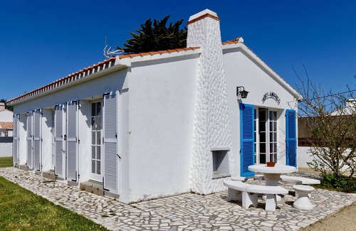 Noirmoutier-en-l'Ile Ski Chalet | House for 4 - Garden - 400m from Lutins beach