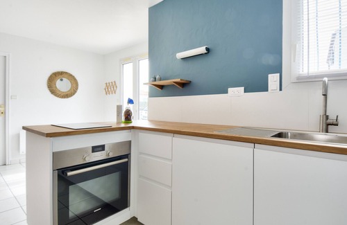 Noirmoutier-en-l'Ile Ski Chalet | House for 6 - Garden - Center of Noirmoutier