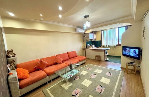 Kentron Apartment | House for rent at a distance of 1,5 km from Republic Square