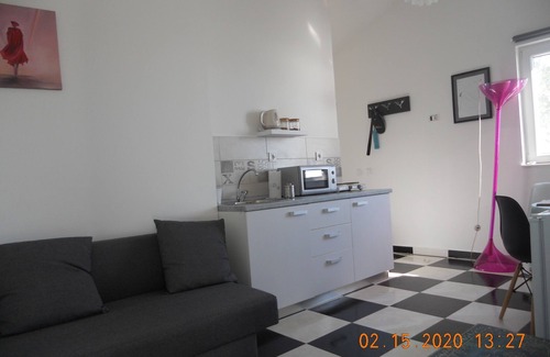 Dobra Voda House | house for rent consisting of two separate apartments,capacity 7 persons