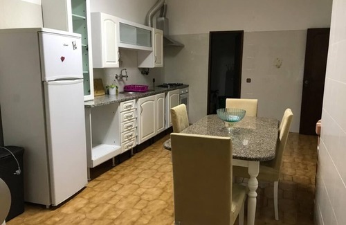 Fernao Ferro House | House for rent near the best beaches