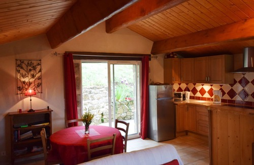Saint-Pierre-de-Colombier House | House in Ardèche near Ray-Pic Falls