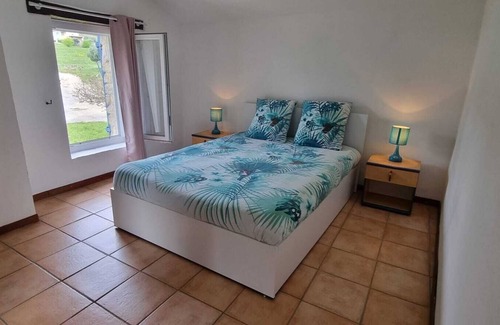 Sigonce House | House in a peaceful location