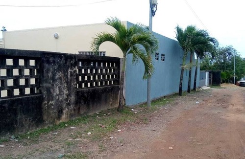 Libreville House | House in a silent neighborhood perfect for the family!