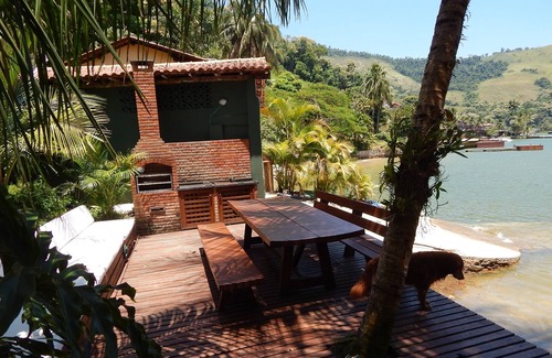 Ponta do Sape House | House in Angra dos Reis with exclusive Pier and Prainha