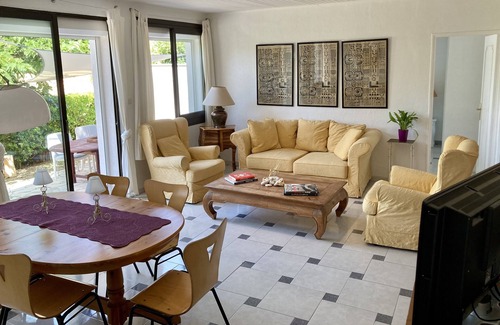 Carry-le-Rouet House | House in Carry le rouet on the seafront (30 metres) with enclosed garden
