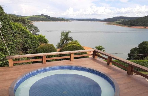 Capitolio House | HOUSE IN ESCARPAS DO LAGO - CAPITÓLIO MG - 6 BEDROOMS BEAUTIFUL VIEW OF FURNAS LAKE