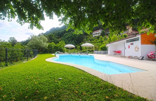 Geres Ski Chalet | House in Gerês with Swimming Pool By Geres casas