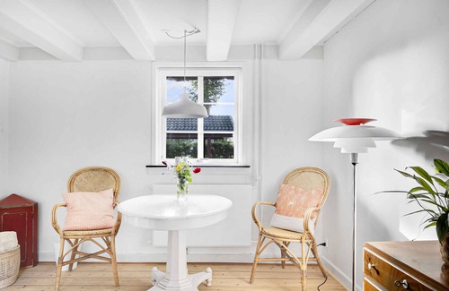 Faldsled Apartment | House in historic & scenic surroundings in Funen
