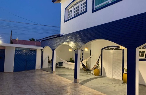 Litoral de Sao Paulo House | House in Itanhaém facing the sea, 50 meters from the sandy beach.