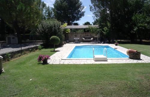 L'Isle-sur-la-Sorgue House | House in l'Isle sur la Sorgue near the Luberon