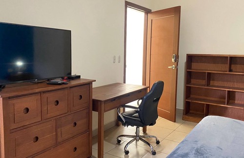 Managua House | House in Managua, best location! Santo Domingo area.