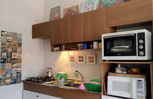 Palhoca House | House in Pinheira Beach at 50m from the beach w/Wi-Fi for up to 8 People