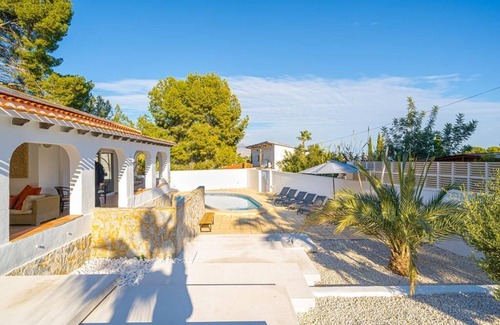 La Nucia House | House in quiet and green surrounding where you can disconnect and enjoy family