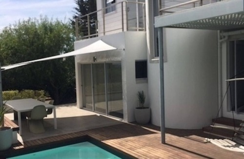 Somerset West House | House in Security Estate overlooking Table Mountain, Helderberg and False Bay