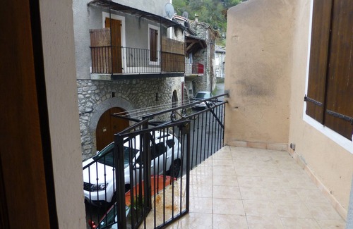 Vogue House | House in small character village