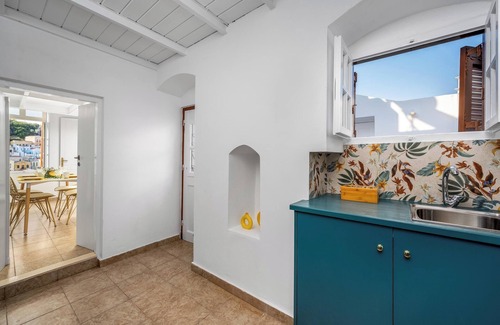 Symi Apartment | House in Symi with sea view