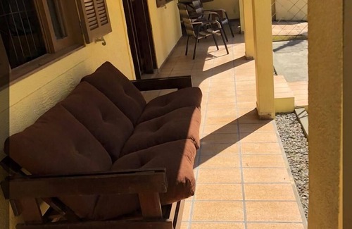 Centro House | House in the center of Baln. Camboriú, near the beach