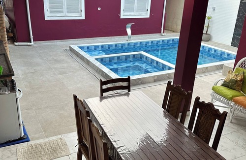 Centro House | HOUSE IN THE CENTER OF BERTIOGA