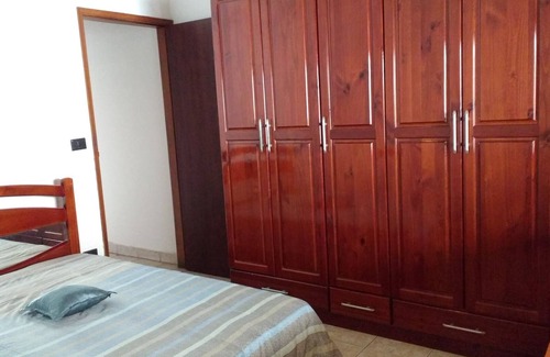 Centro House | House in the center of Ubatuba.