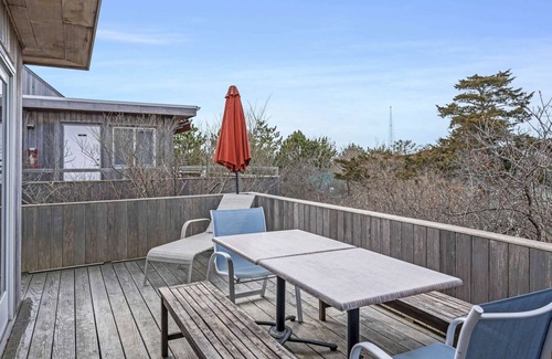Napeague Apartment | House in the Great Western 2BR w/PKG | Tennis+WiFi