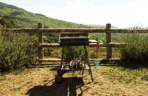 Pratovecchio House | HOUSE IN THE GREEN JUNIPER IN THE CASENTINO FORESTS PARK