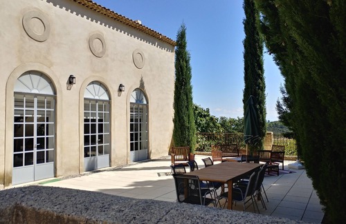 Grambois House | House in the Luberon park, exceptional setting with 16m pool Absolute peace and quiet