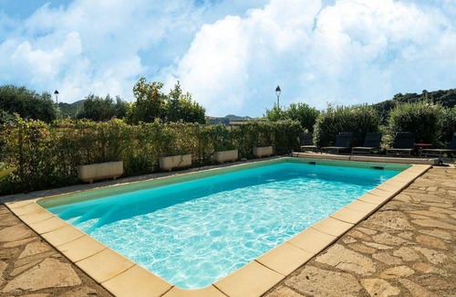 Roquebrun Villa | House in the south of France with private pool