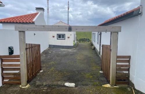 Nordeste House | House In The Valley