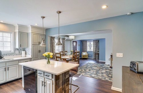 Ooltewah Cabin | 'House in the Woods' in Ooltewah w/Fire Pit!