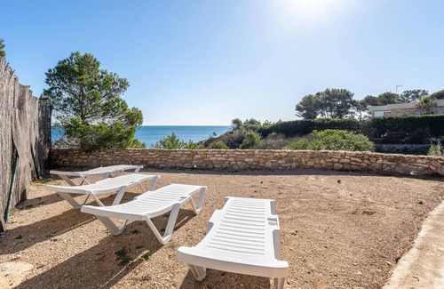 Roques Daurades Villa | House in unique location with panoramic sea views