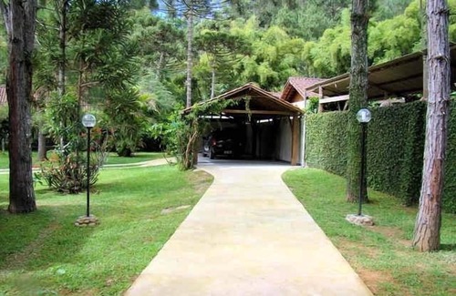 Visconde de Maua House | House in Visconde de Mauá overlooking the river