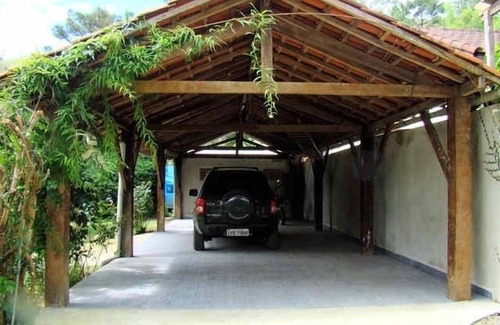 Visconde de Maua House | House in Visconde de Mauá overlooking the river