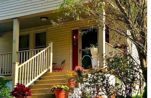 Ludlow House | House is sold. Trying to delete this listing.