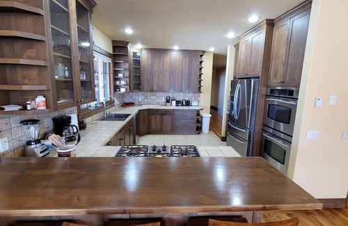 Driggs House | House Looks At Grand Teton, With Hot Tub, Fiberoptic Internet, Easy River Access