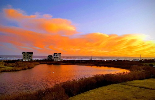 Matunuck House | House- Matunuck Beach Wakefield, RI 02879
