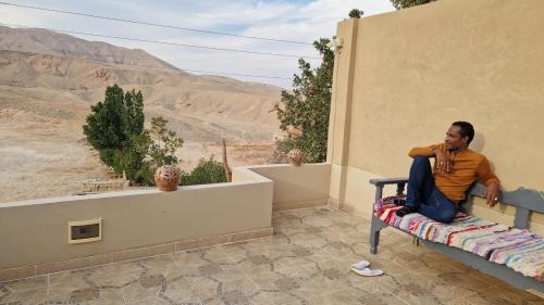 Luxor Villa | House Mountain