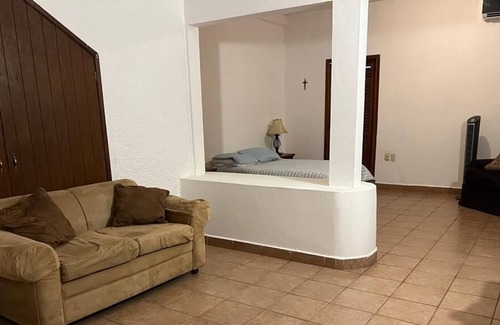 Tuxpan House | House full of light facing the majestic river and 10 minutes from the beach