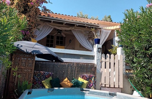 Molini House | House near PORTICCIO, 3 minutes from the beach, with mountain views, parking and small garden.