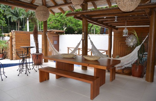 Toque Toque House | House near the beach, pool, barbecue, wood oven, air conditioning, wifi
