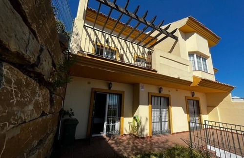 Ojen Ski Chalet | HOUSE NEAR THE BEACH AND GOLF COURSES WITH SEA AND MOUNTAIN VIEWS