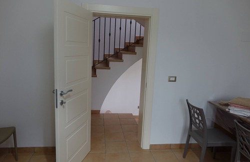 Francavilla al Mare House | House Oak whole detached house in the hills, less than 1.8km from the sea and country