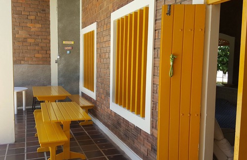 Barra de Santo Antonio House | HOUSE OF THE FAMILY WANTED, BETWEEN THE RIVER AND THE SEA