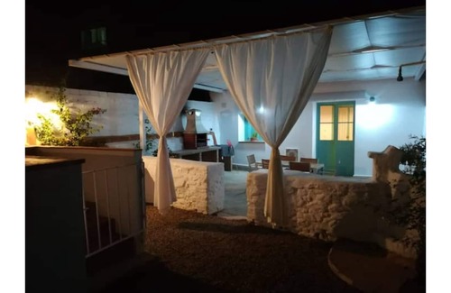 Rosal de la Frontera Cottage | House of the Vaults
