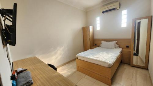 Surabaya Hotel | House of Felix - Surabaya Guest House