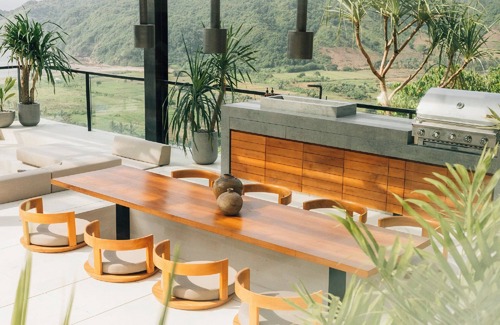 Praya Barat Villa | House of Herring at Tampah Hills