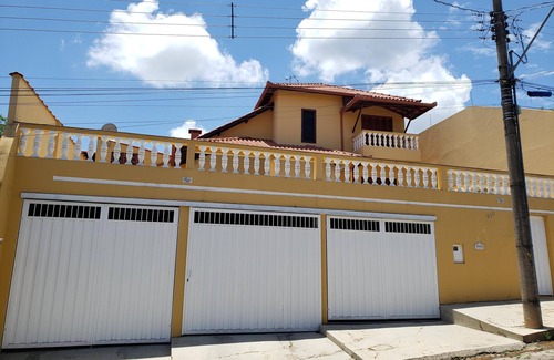 Sao Lourenco House | House of high standard near the center of São Lourenço.