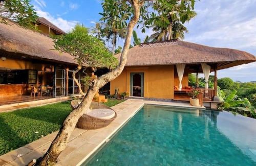 Sayan House | House of Lights: Intelligent Luxury in Ubud (3BR) With Staff &Daily Housekeeping